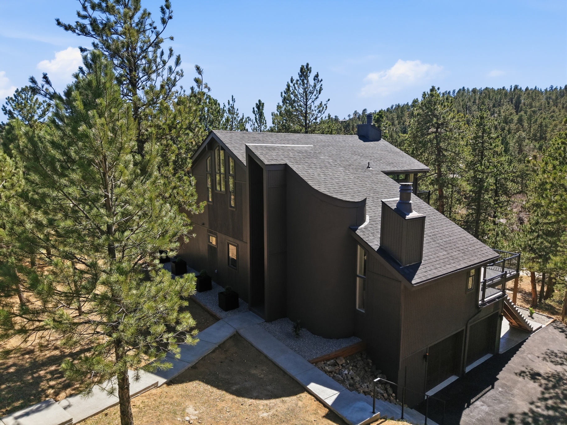 2861 Olympia Lane